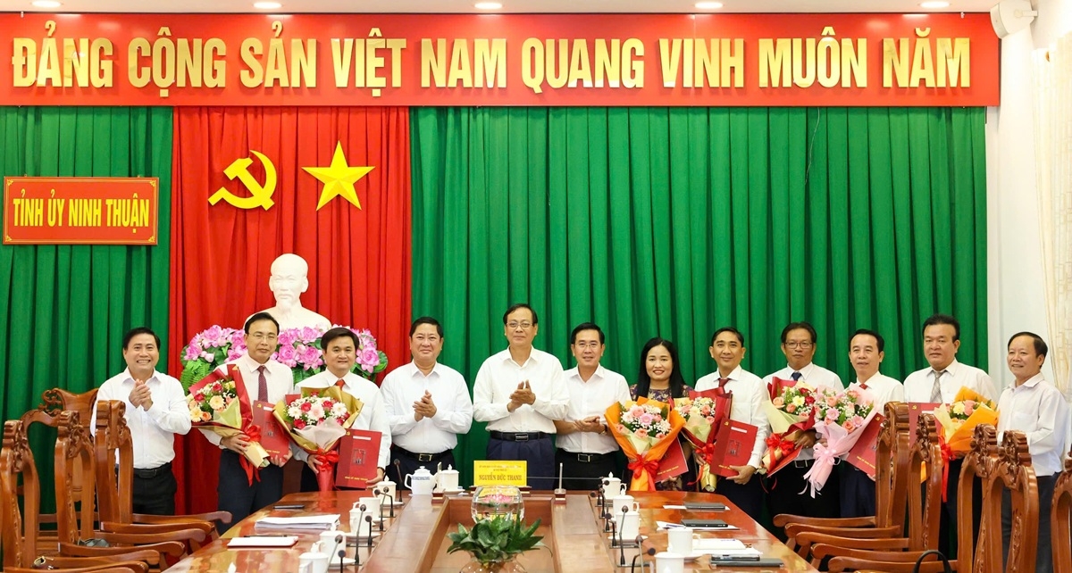 Ninh Thuận điều động, bổ nhiệm nhiều cán bộ chủ chốt
